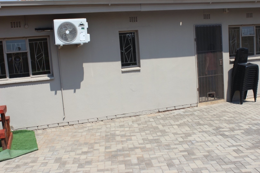 Commercial Property for Sale in Albertynshof Northern Cape